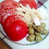 ヘンプシード☆トマトとオリーブのサラダ